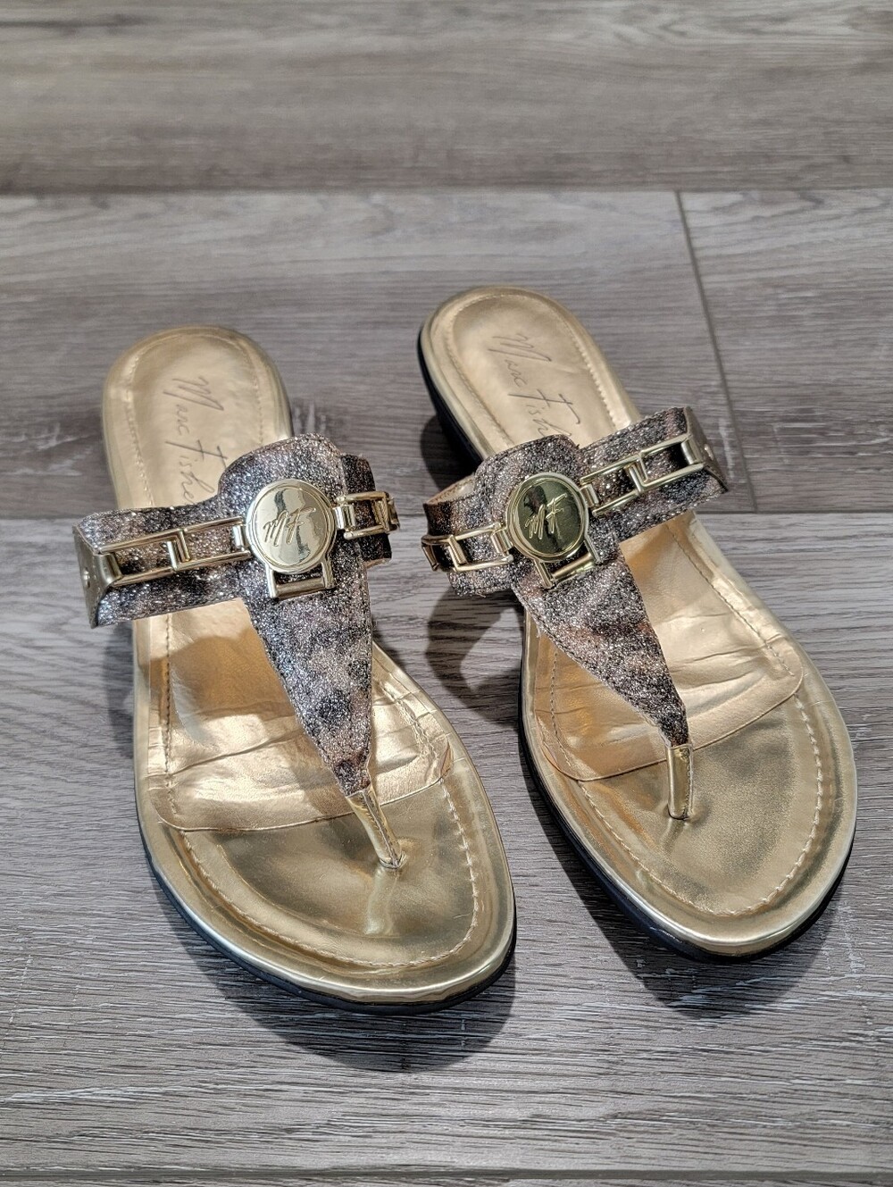 Marc Fisher Women's Metallic Gold Thong Sandals with Embellished Strap (Sz 10M)